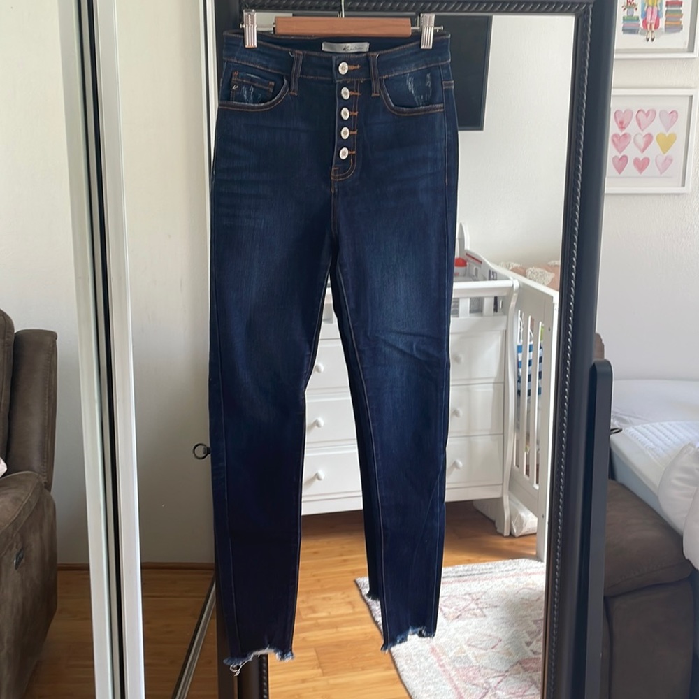 EUC Vici KanCan Button Skinny High Rise